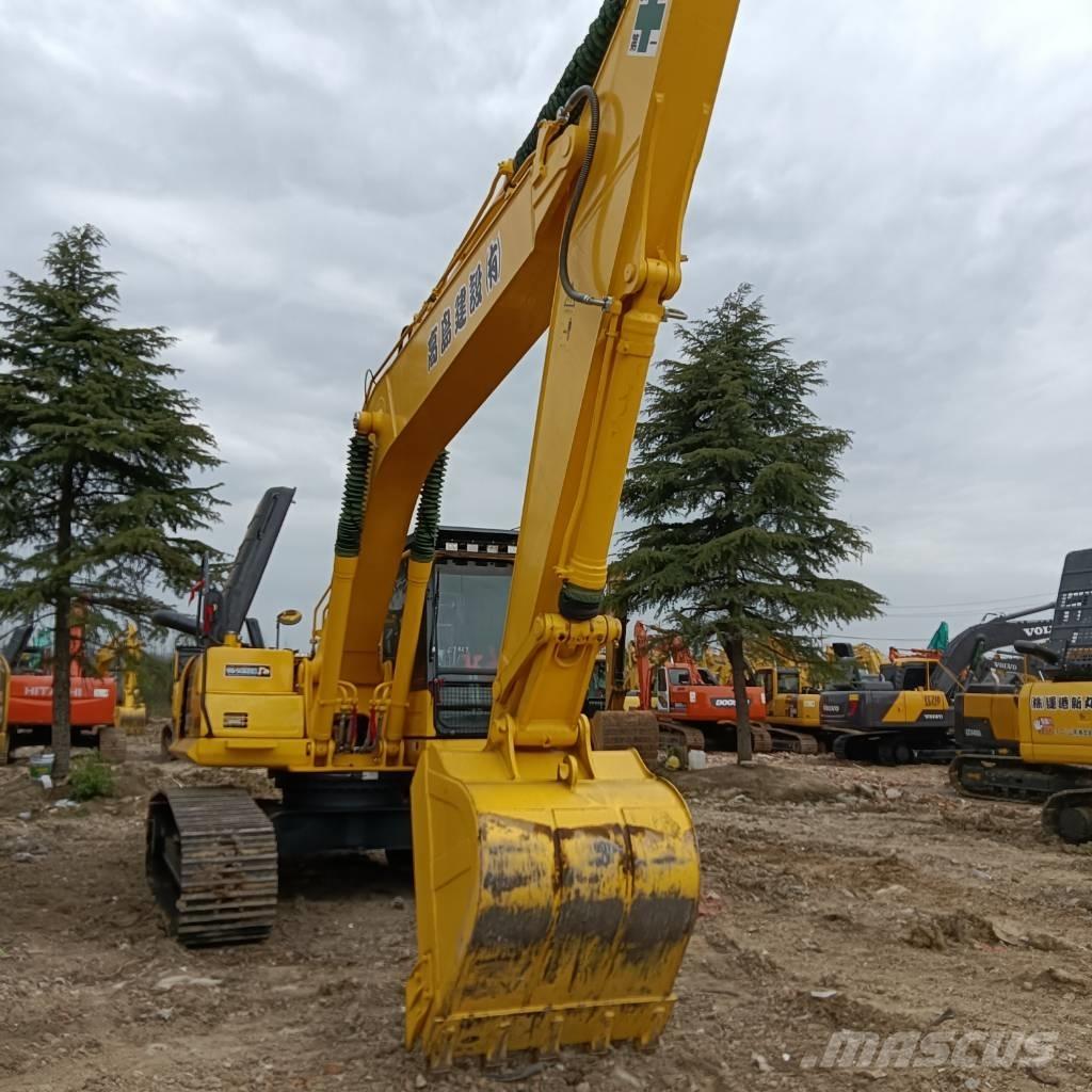 Komatsu PC 220-8 大型油圧ショベル12t以上（パワーショベル・ユンボ）