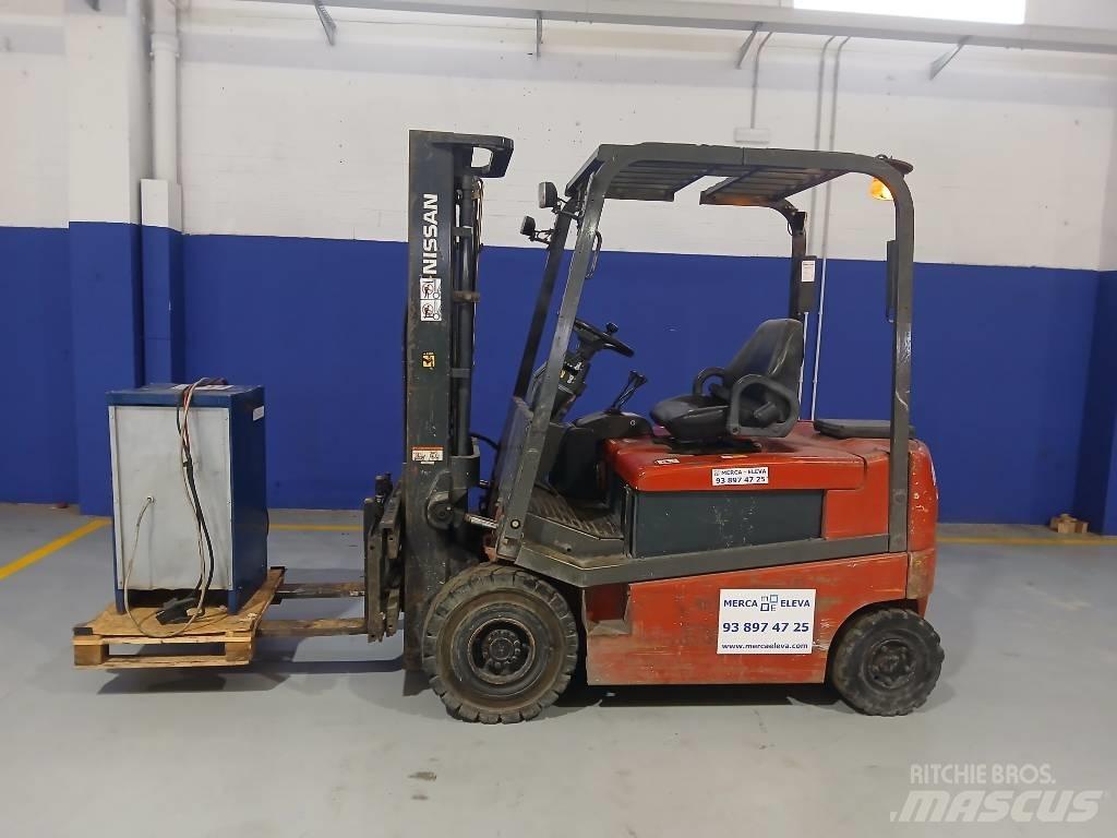 Nissan Q02 L 20 CU バッテリーフォークリフト