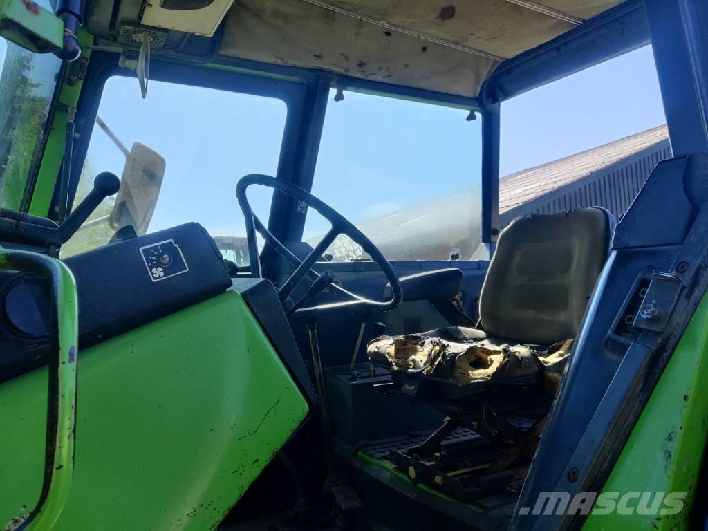 Deutz DX 85 ALLRAD トラクター