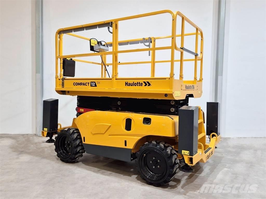 Haulotte C12DX シザースリフト