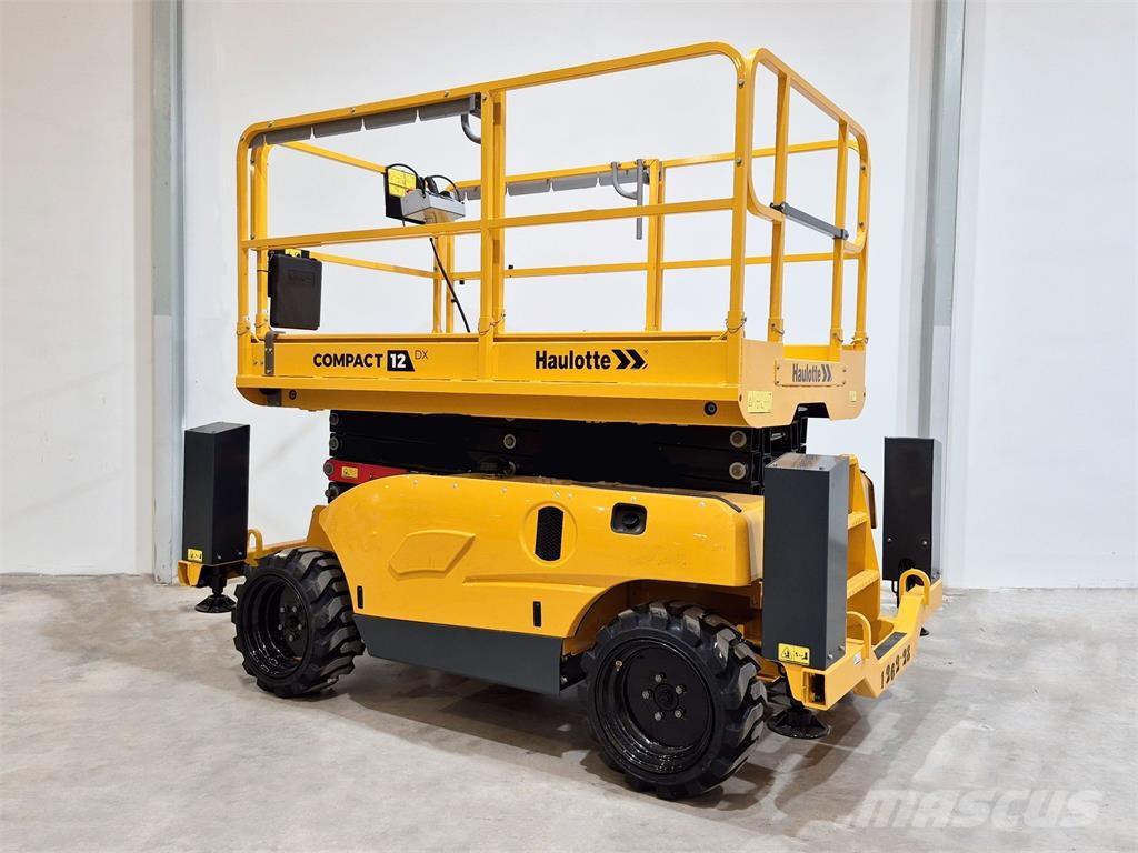 Haulotte C12DX シザースリフト