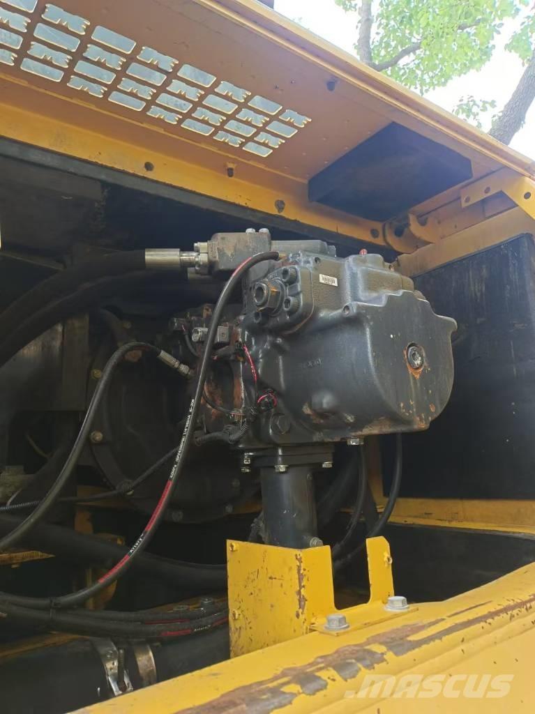 Komatsu PC 450-8 大型油圧ショベル12t以上（パワーショベル・ユンボ）