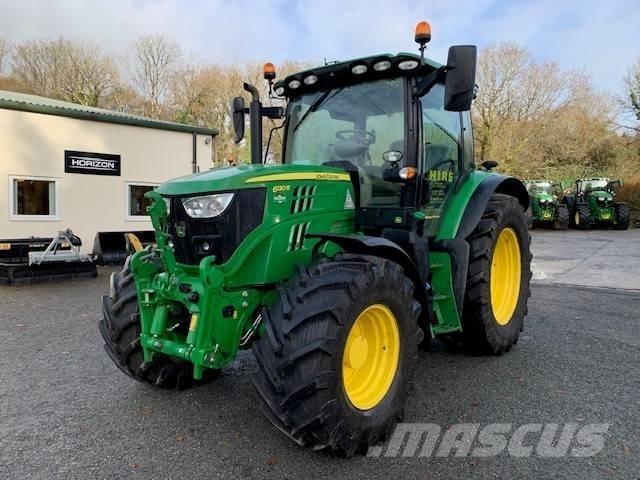 John Deere 6130 R トラクター