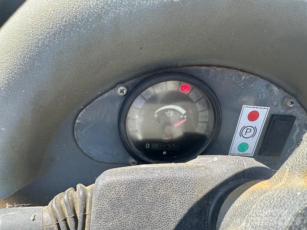 Wacker Neuson 1001 サイト　ダンプ