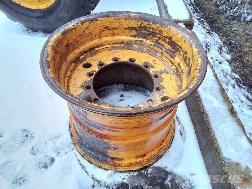 Rottne H20 24x30,5 タイヤ、ホイル、リム