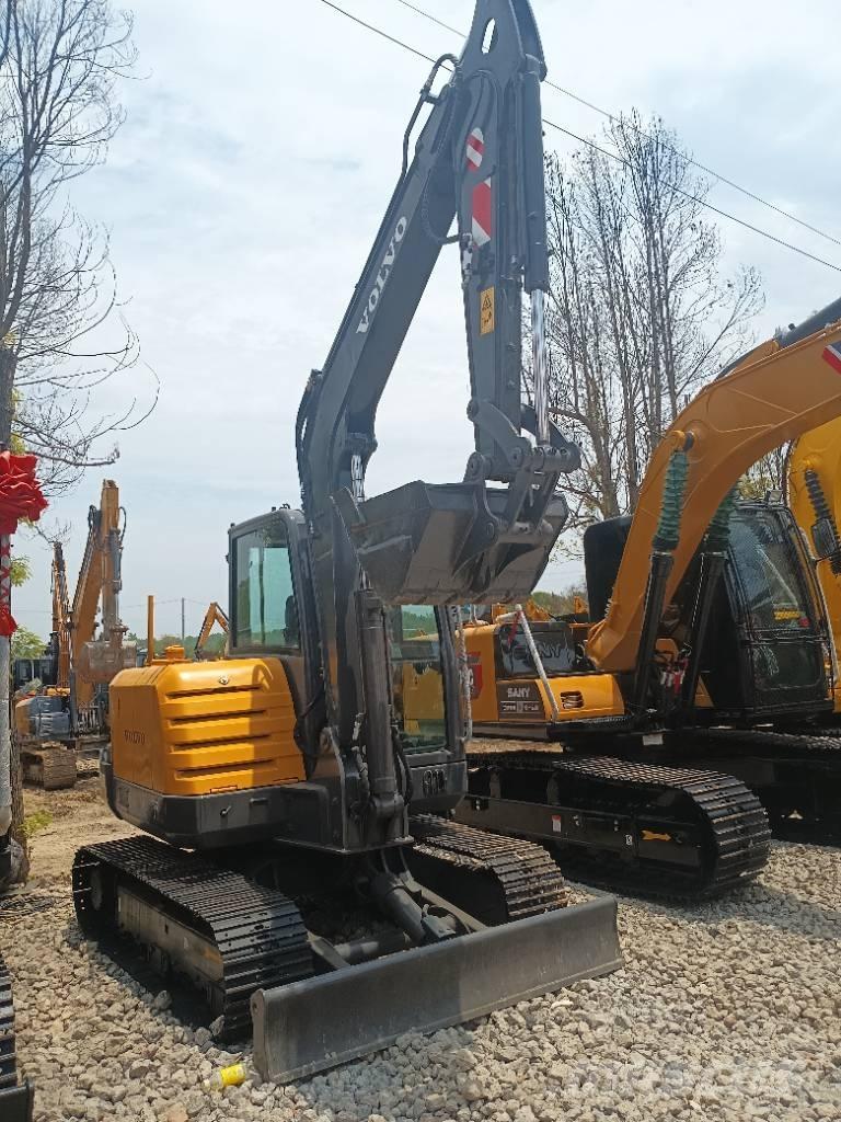 Volvo EC 60 大型油圧ショベル12t以上（パワーショベル・ユンボ）