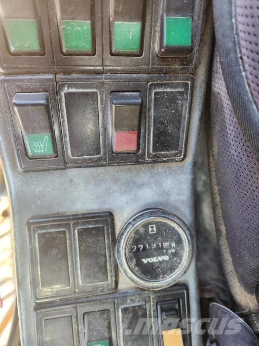 Volvo EC 290 B 大型油圧ショベル12t以上（パワーショベル・ユンボ）