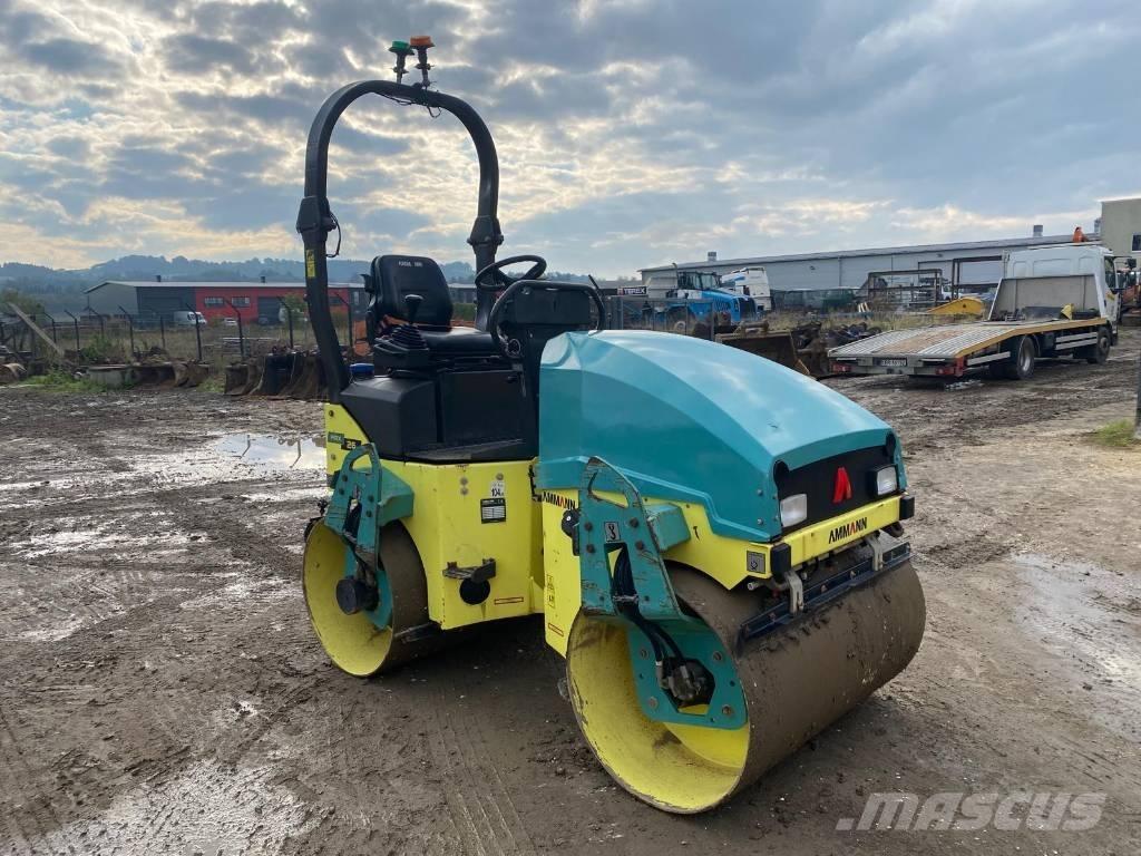 Ammann ARX 26 タンデムローラ