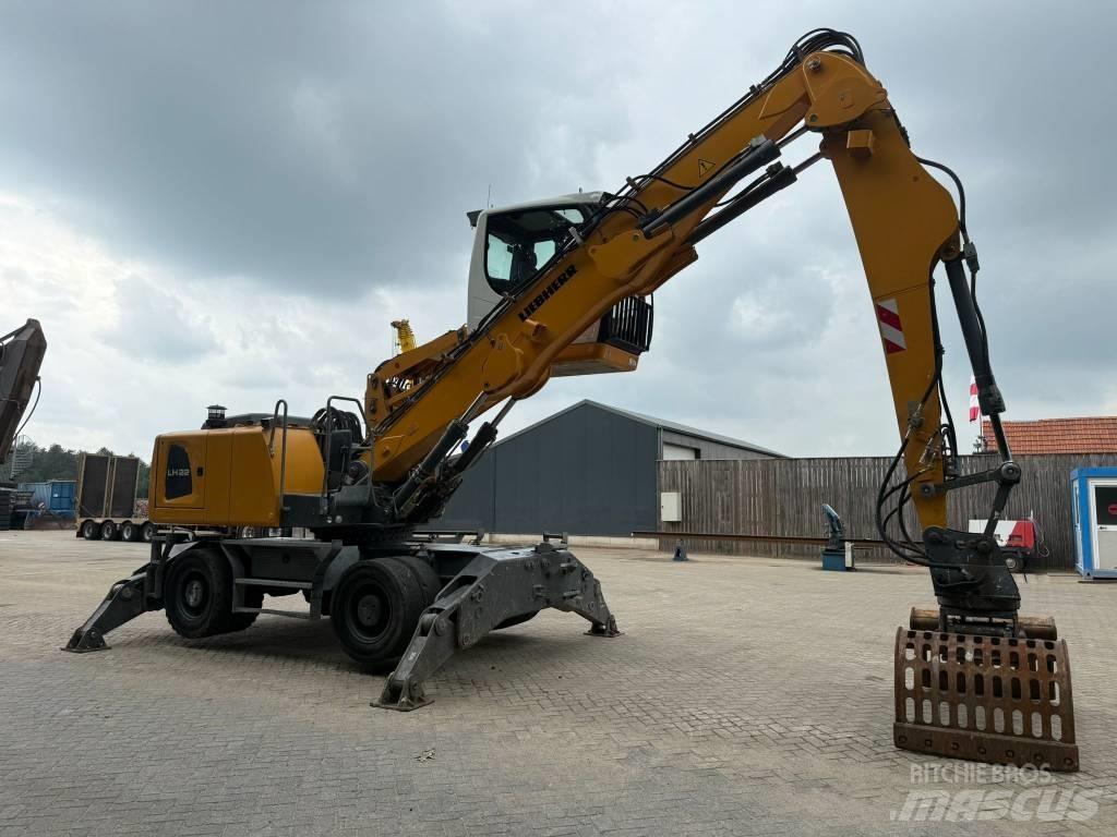 Liebherr LH 22 M 廃棄物／工業産廃処理機