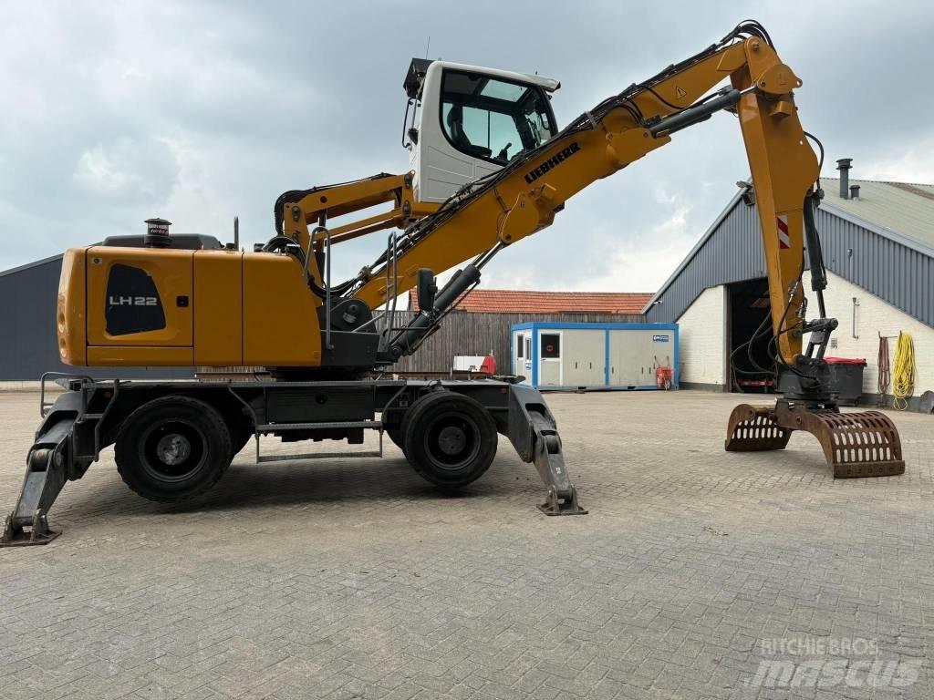 Liebherr LH 22 M 廃棄物／工業産廃処理機