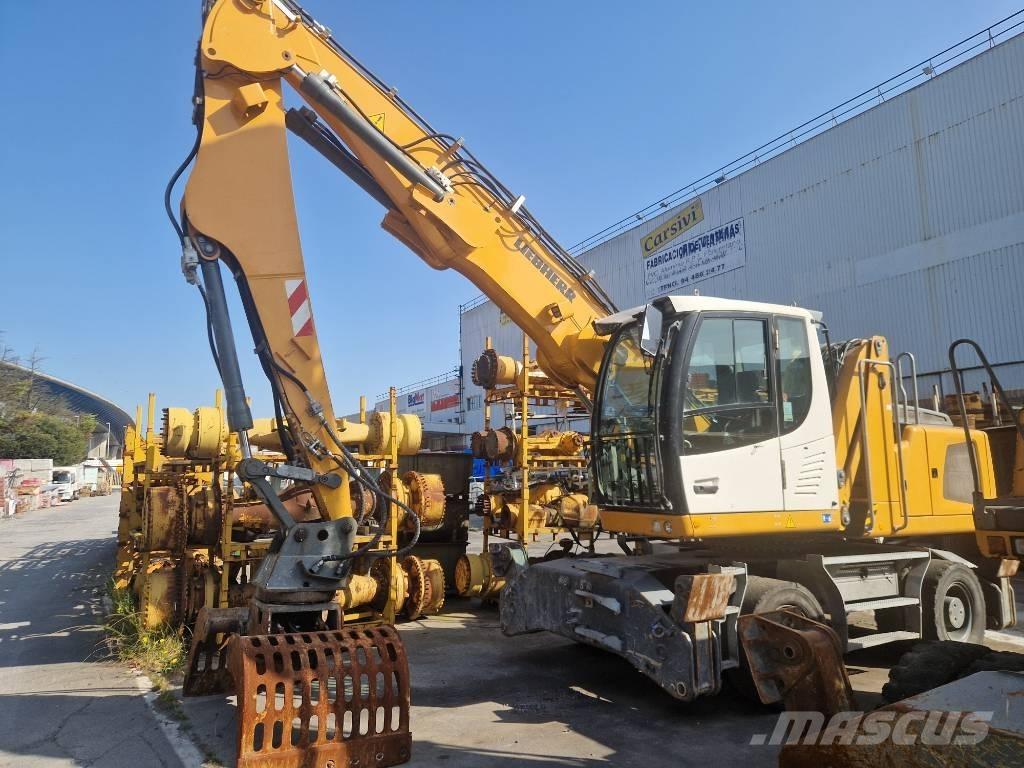 Liebherr LH 22 M 廃棄物／工業産廃処理機