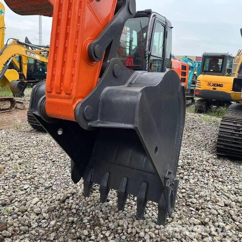 Doosan DX 225 大型油圧ショベル12t以上（パワーショベル・ユンボ）