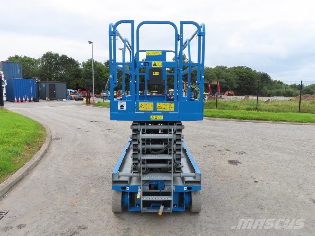 Genie GS 4047 シザースリフト