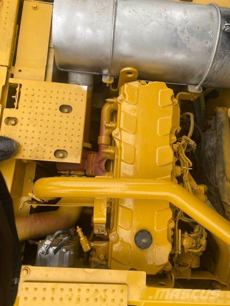 CAT 336 D 大型油圧ショベル12t以上（パワーショベル・ユンボ）