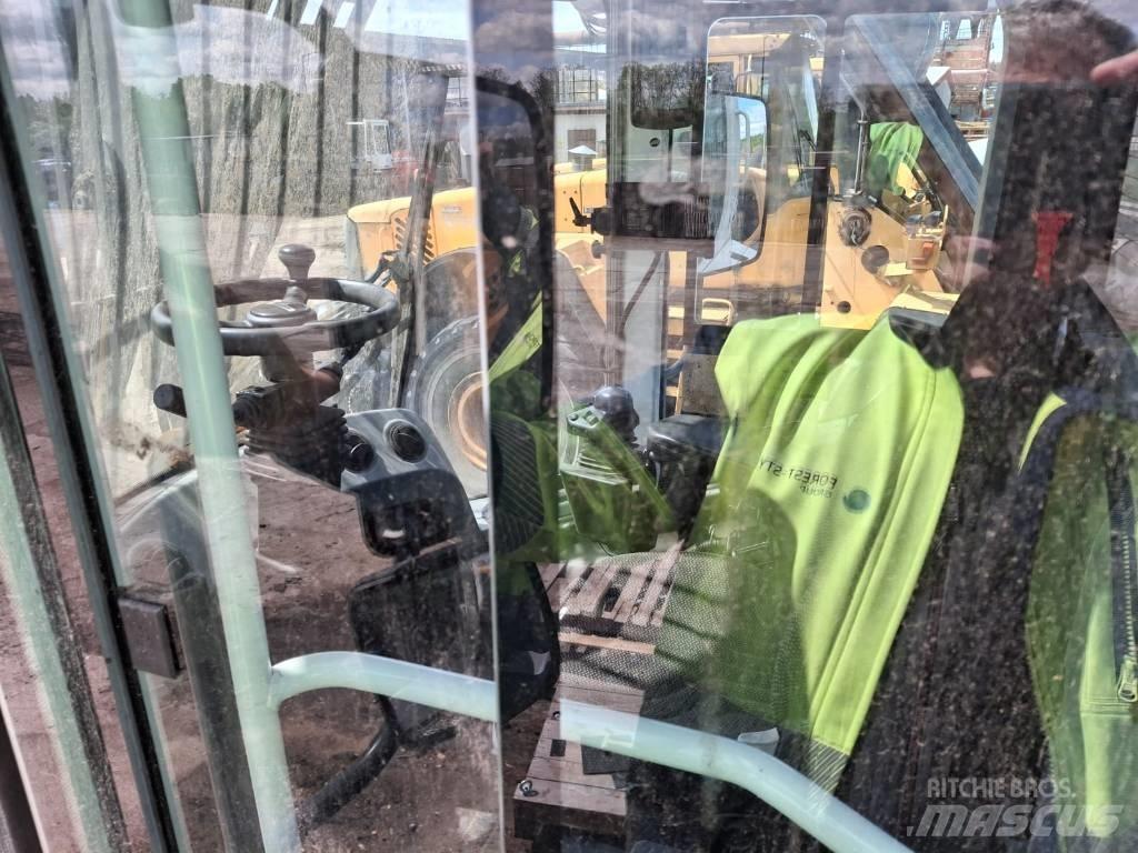 Liebherr L 580 LG ホイールローダー・タイヤショベル