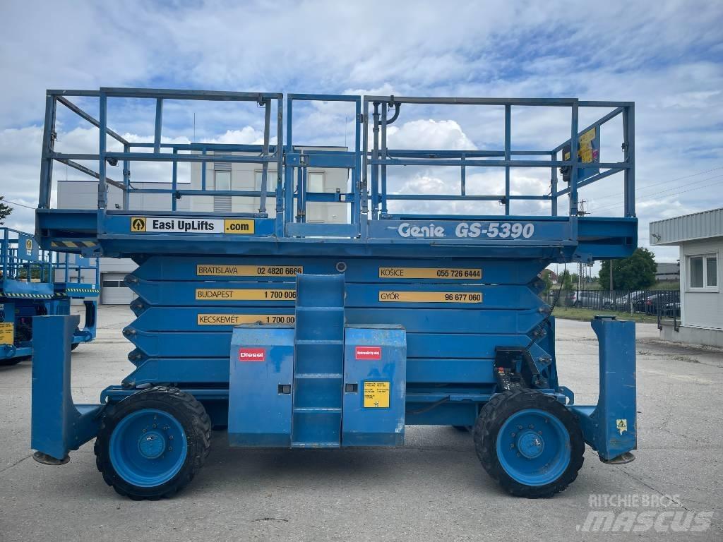 Genie GS 5390 RT シザースリフト