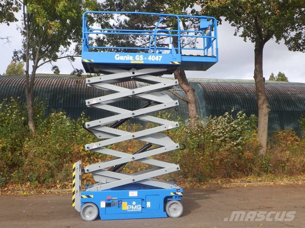 Genie GS4047 シザースリフト
