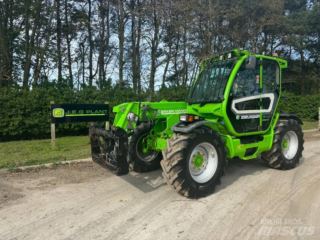 Merlo TF 42.7 農業用テレハンドラー