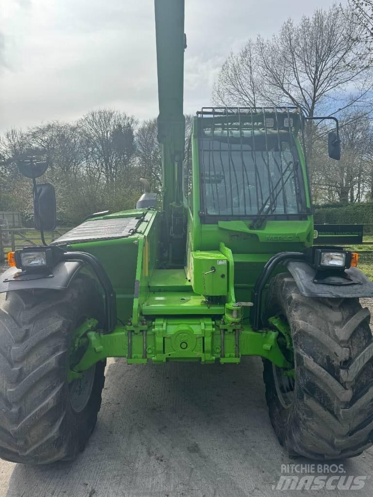 Merlo TF 42.7 農業用テレハンドラー