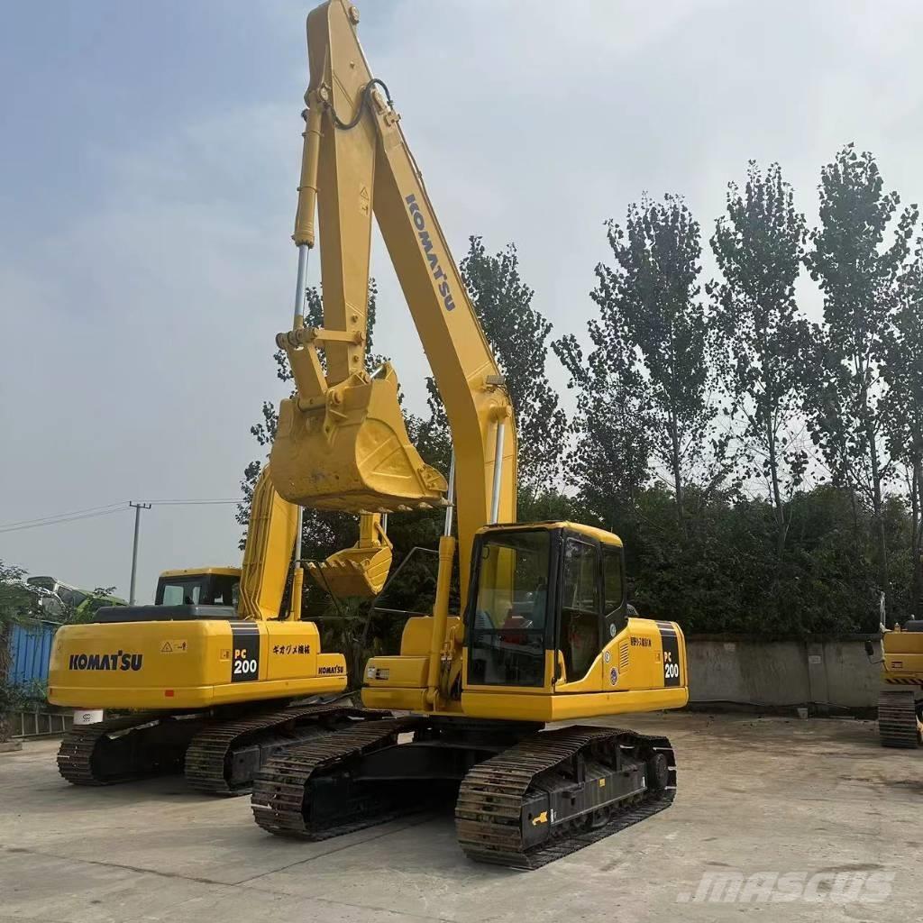 Komatsu PC 200-7 大型油圧ショベル12t以上（パワーショベル・ユンボ）
