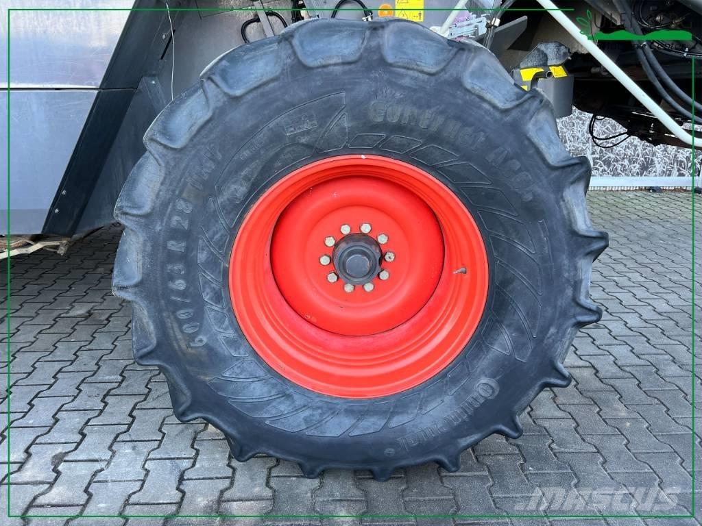 CLAAS Lexion 760 TT コンバイン