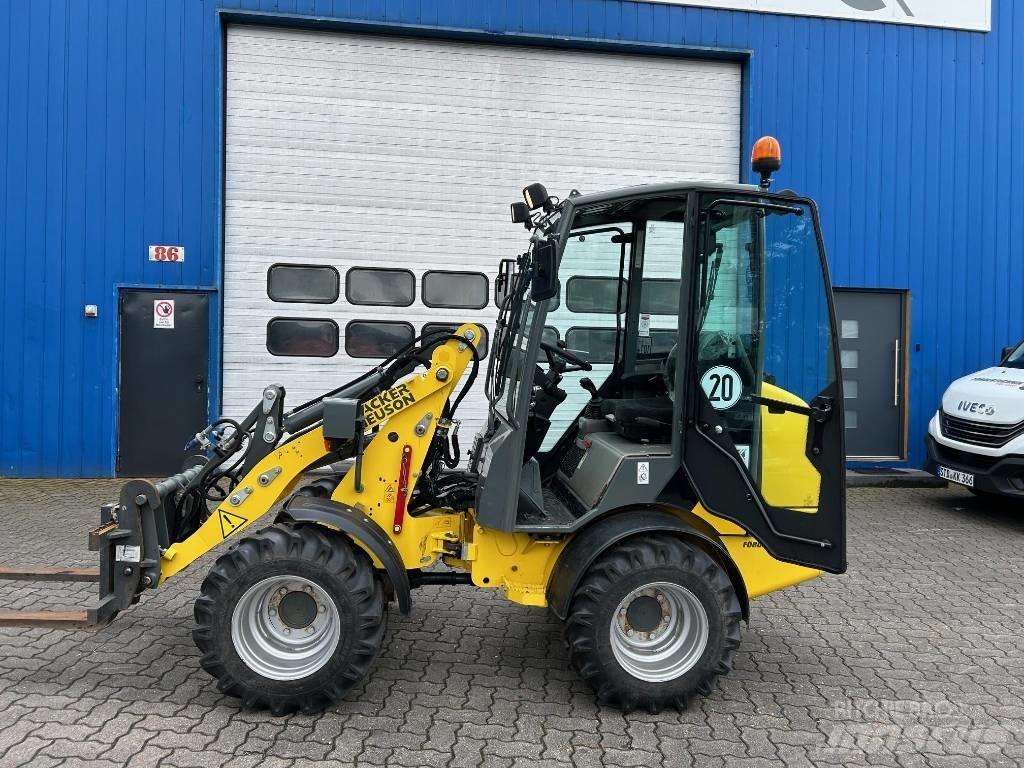 Wacker Neuson WL 20 ホイールローダー・タイヤショベル