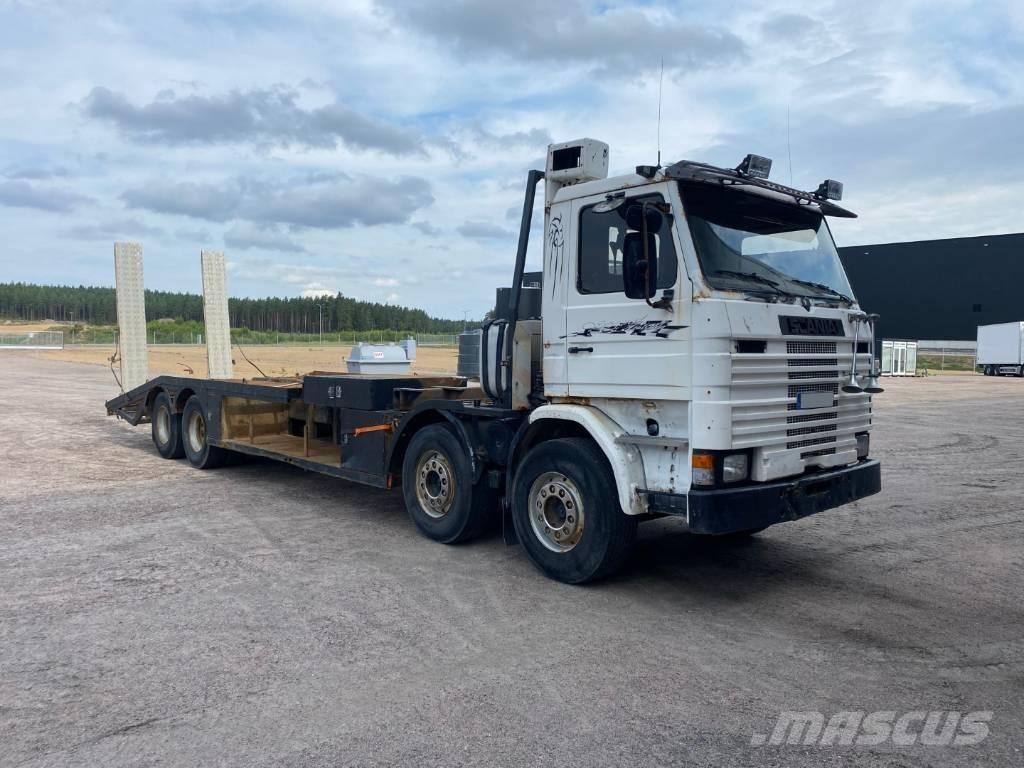 Scania R142H 8X2 平ボディー