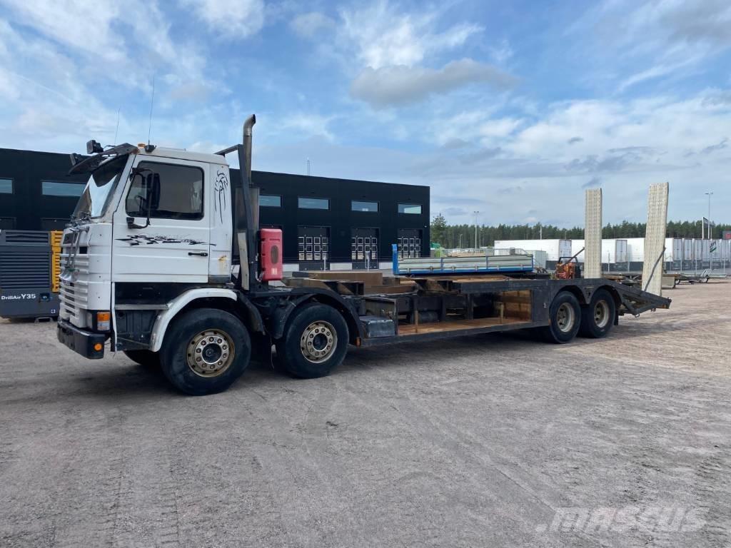 Scania R142H 8X2 平ボディー