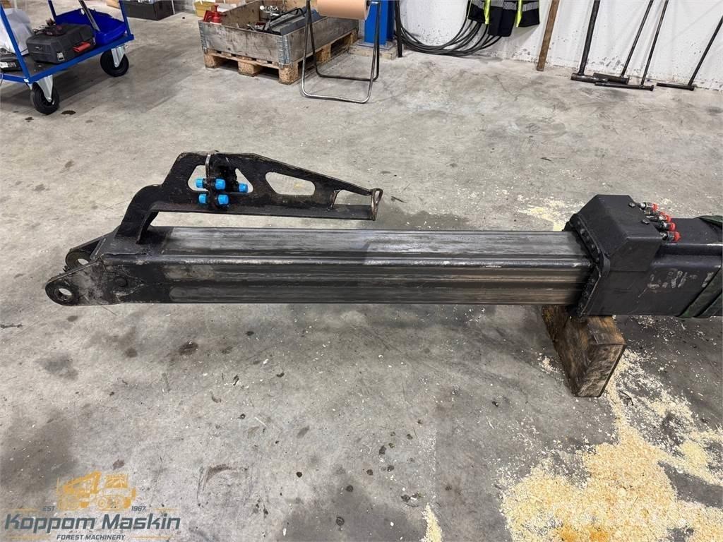 Valmet CRF12 フォワーダクレーン