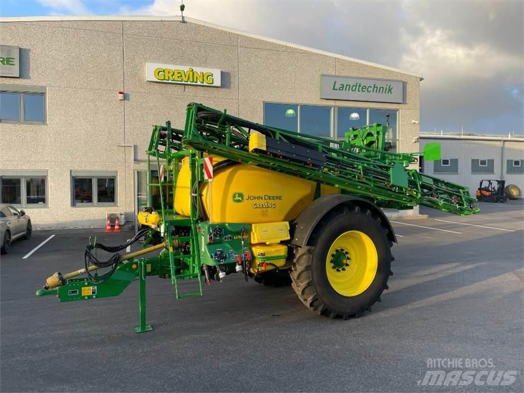 John Deere M740i 牽引型スプレイヤー