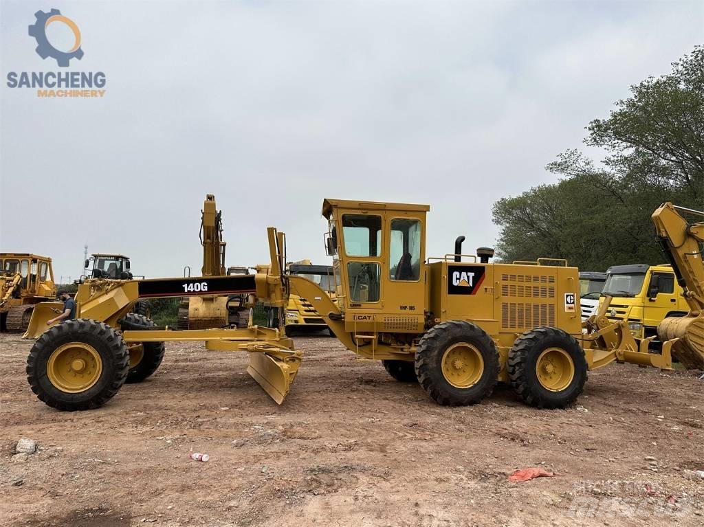 CAT 140 G モーターグレーダー
