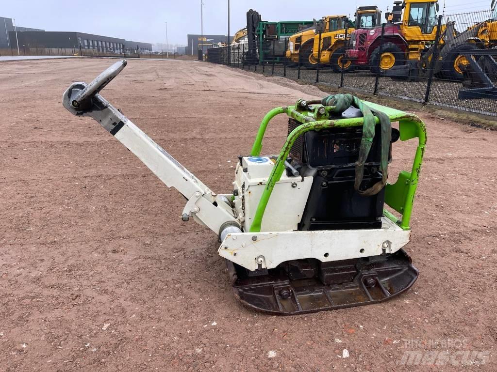 Bomag BPR 50/52 D-3 プレートコンパクター