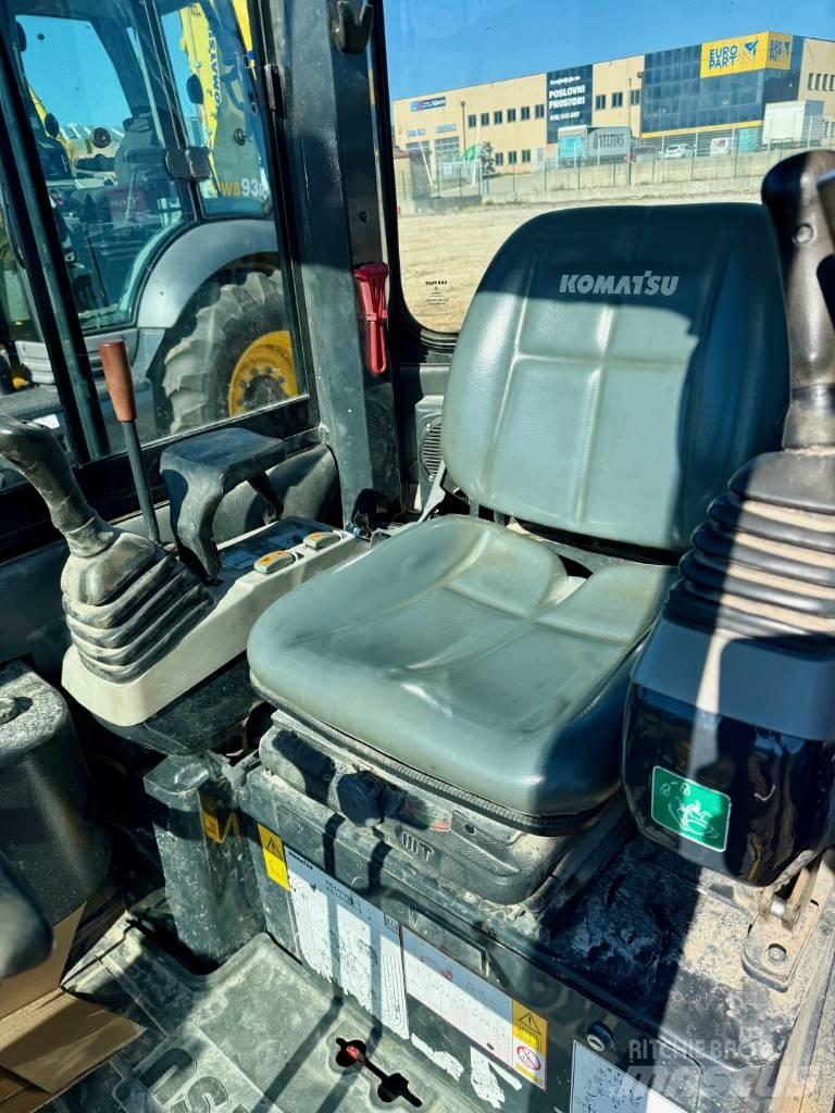 Komatsu PC 16 R-3HS ミニ油圧ショベル 7t以下（ミニユンボ・ミニディガー）