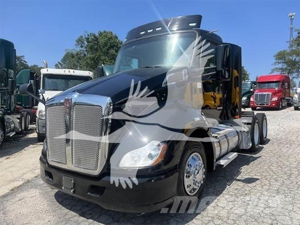 Kenworth T680 中古トラクターヘッド | トレーラーヘッド