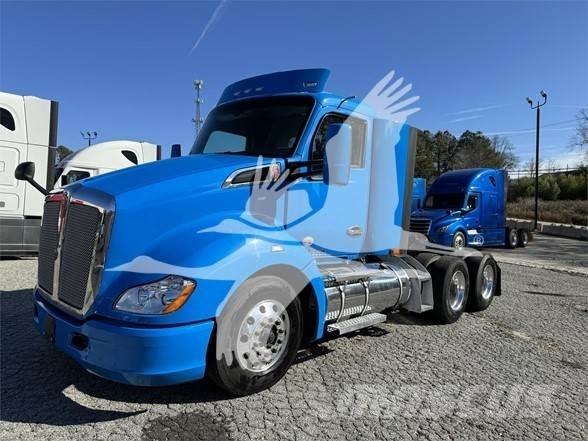 Kenworth T680 中古トラクターヘッド | トレーラーヘッド