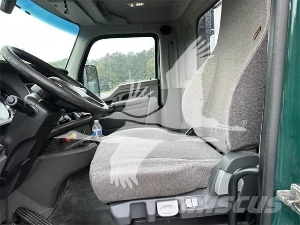 Kenworth T680 中古トラクターヘッド | トレーラーヘッド