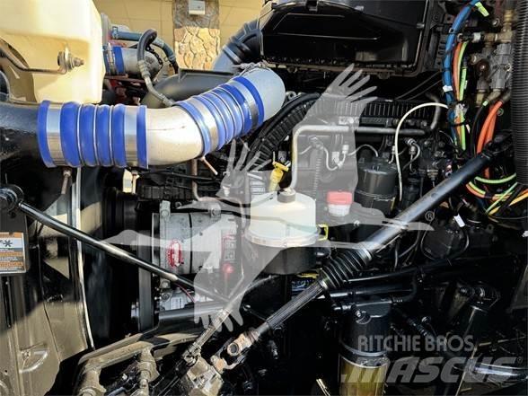 Peterbilt 579 中古トラクターヘッド | トレーラーヘッド