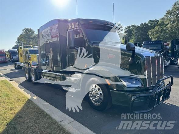 Peterbilt 579 中古トラクターヘッド | トレーラーヘッド