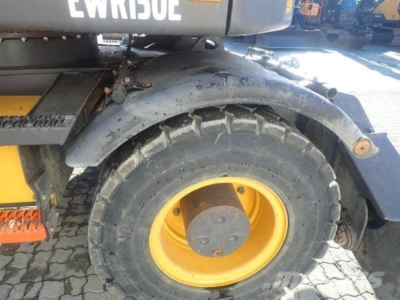 Volvo EWR 150 E ホイール式油圧ショベル（パワーショベル・ユンボ・バックホー）