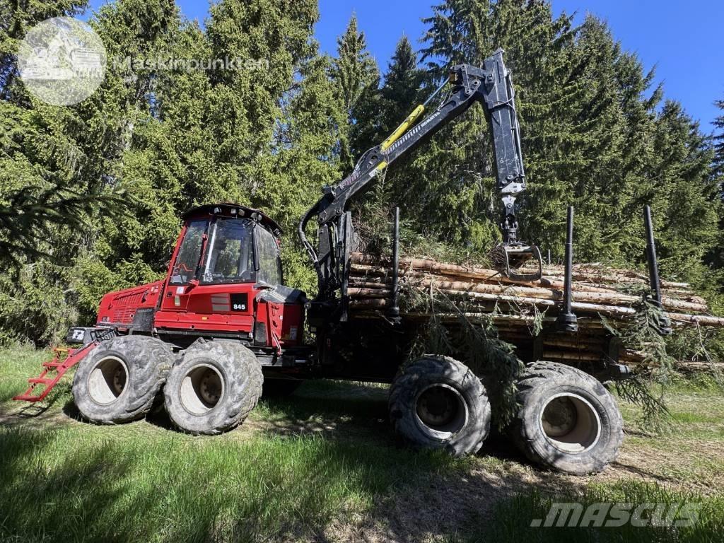 Komatsu 845 フォワーダー
