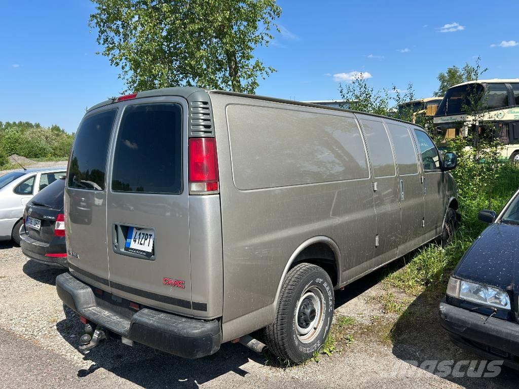 GMC Savana G3500 パネルバン
