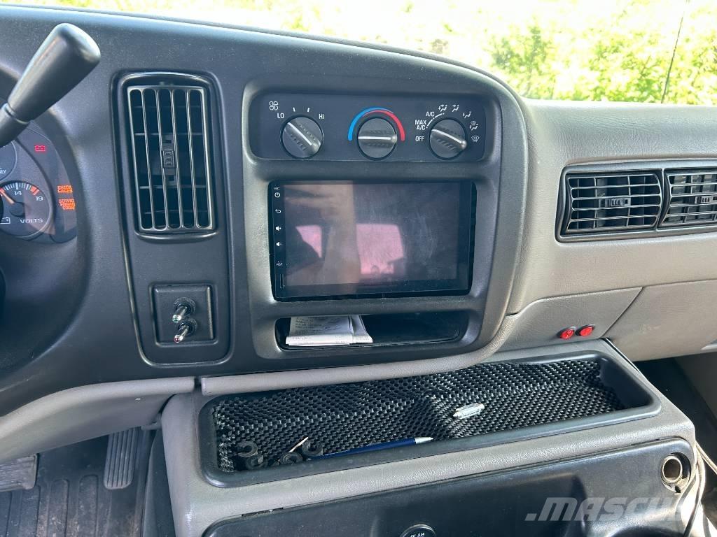 GMC Savana G3500 パネルバン
