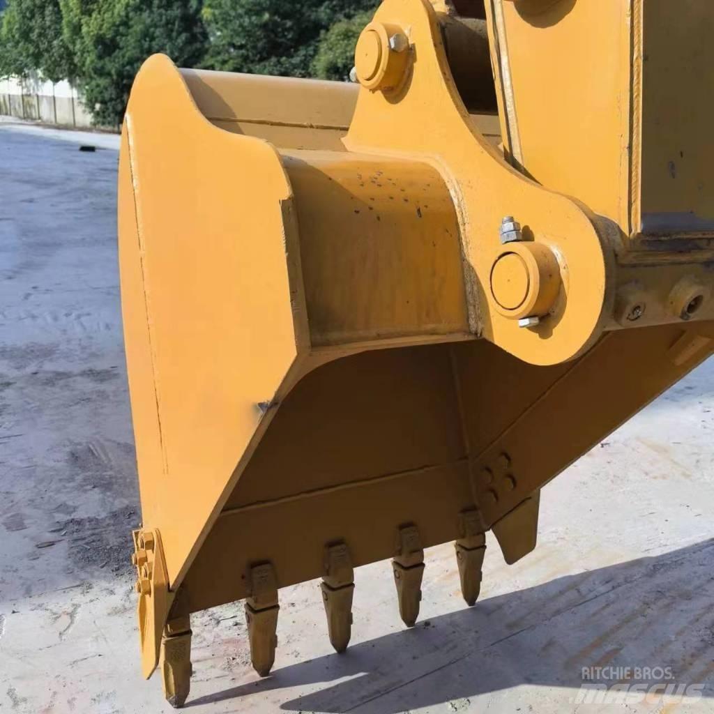 CAT 315 D L 大型油圧ショベル12t以上（パワーショベル・ユンボ）