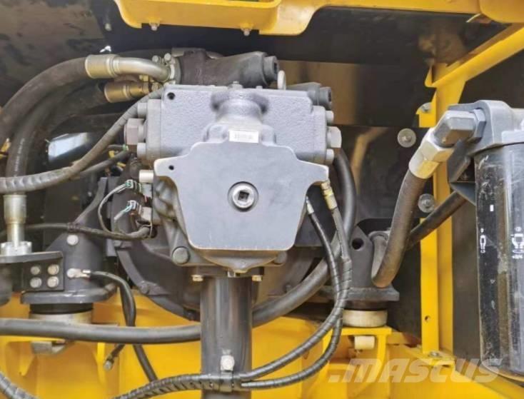 Komatsu 360-7 大型油圧ショベル12t以上（パワーショベル・ユンボ）