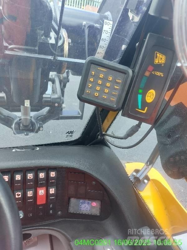 JCB 520-40 テレスコーピックハンドラー