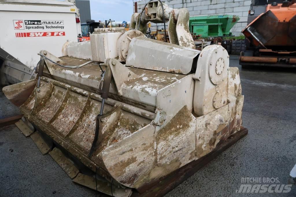  Rotadairon BSF 250 アスファルトリサイクルマシン