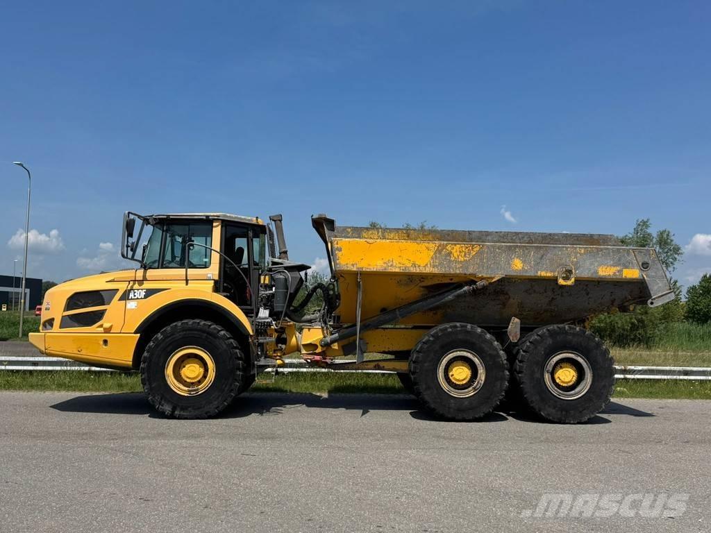 Volvo A30F アーティキュレート式ダンプトラック