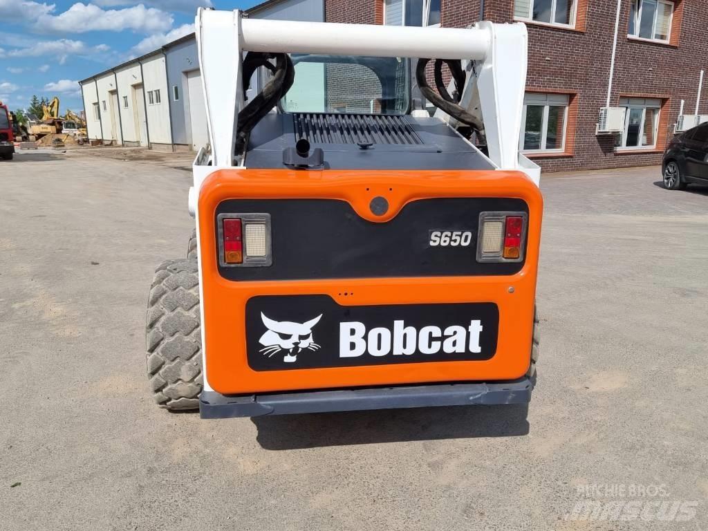 Bobcat S 650 スキッドステアローダー