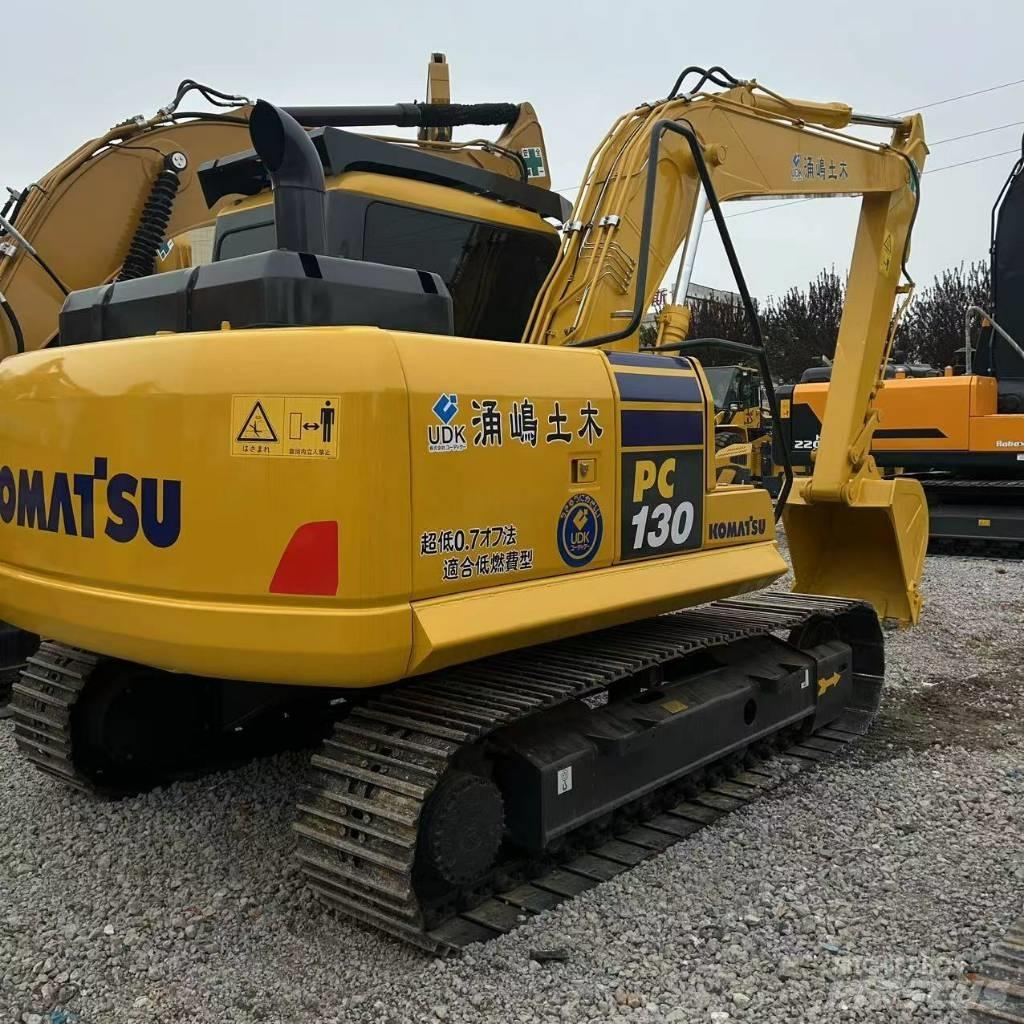Komatsu 130-7 大型油圧ショベル12t以上（パワーショベル・ユンボ）