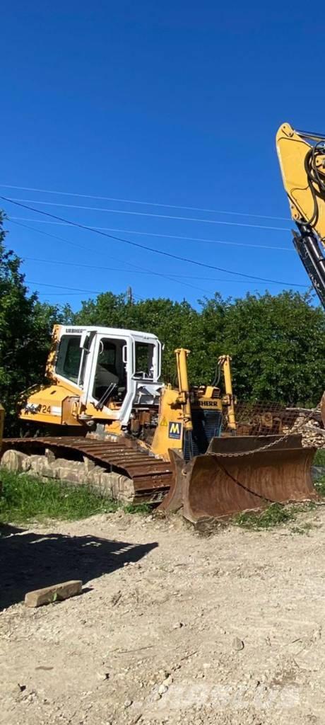 Liebherr 724 LPG キャビン及び内装